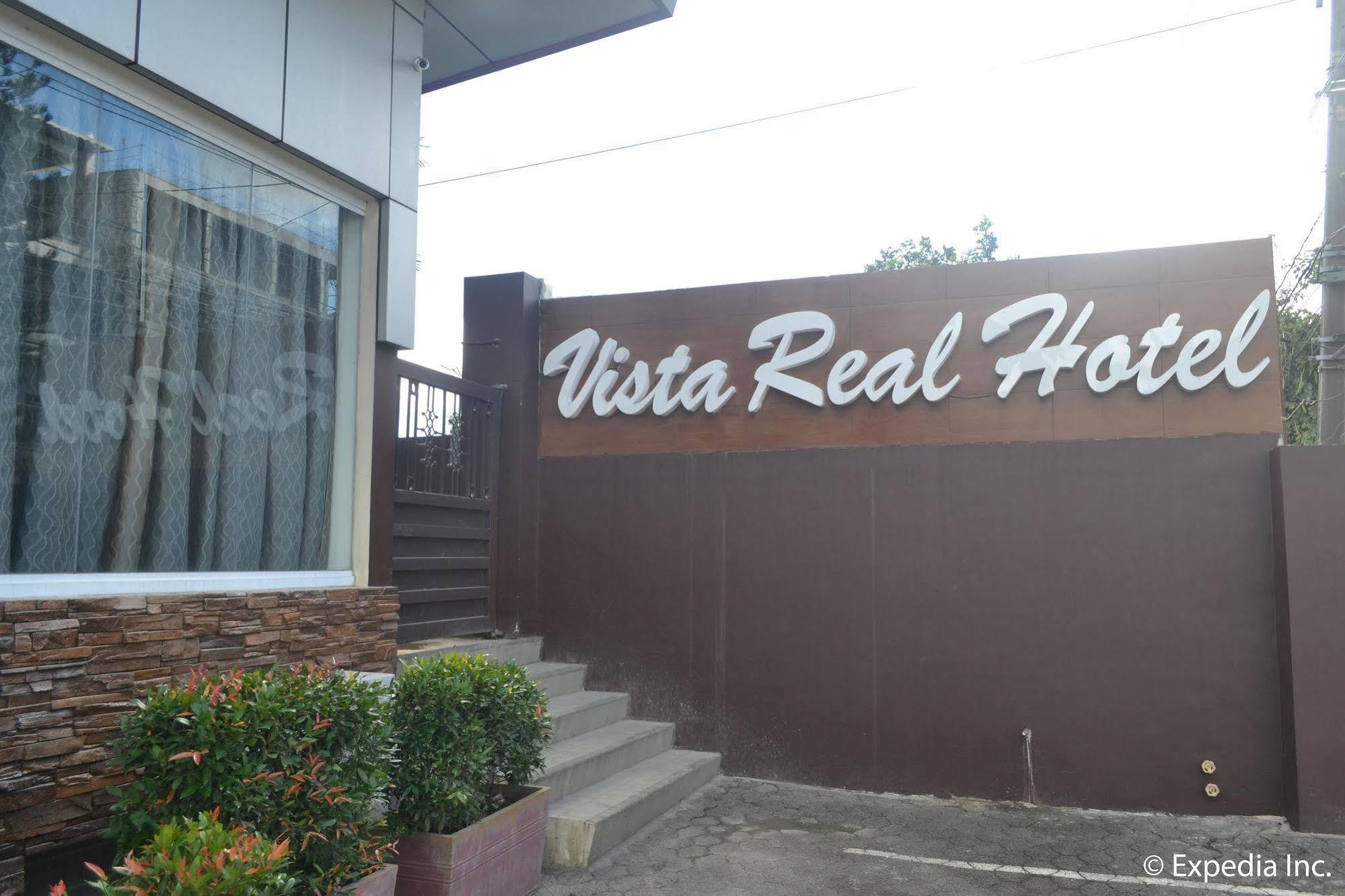 Vista Real Hotel Tagaytay City Esterno foto